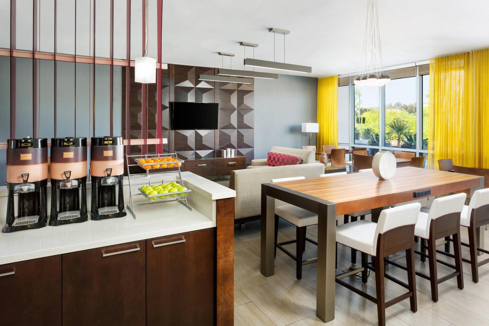 Springhill Suites By Marriott San Diego Mission Valley Extérieur photo