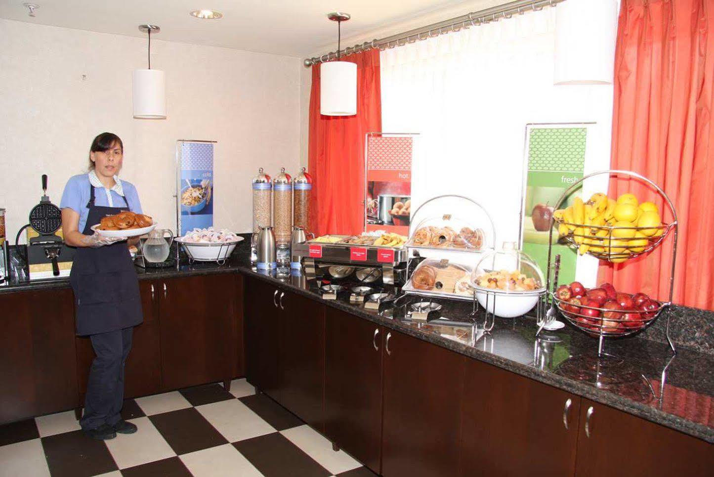 Springhill Suites By Marriott San Diego Mission Valley Extérieur photo